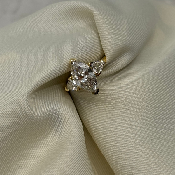 18ct Yellow Gold 3ct LAB Diamond Ring