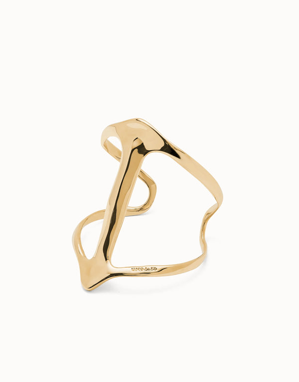 UNO de 50 Gold Cuff Bracelet with Manta Ray Structure