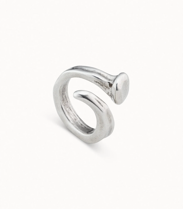 UNO de 50 Silver Hammered Nail Ring